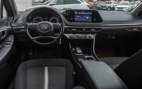 Hyundai Sonata VIII, 2020 год, 1 875 000 рублей, 6 фотография