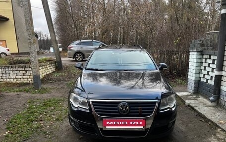 Volkswagen Passat B6, 2009 год, 850 000 рублей, 2 фотография