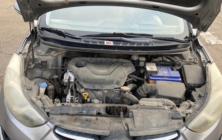 Hyundai Avante, 2011 год, 990 000 рублей, 5 фотография