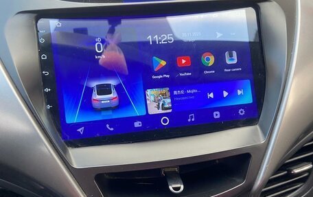 Hyundai Avante, 2011 год, 990 000 рублей, 9 фотография