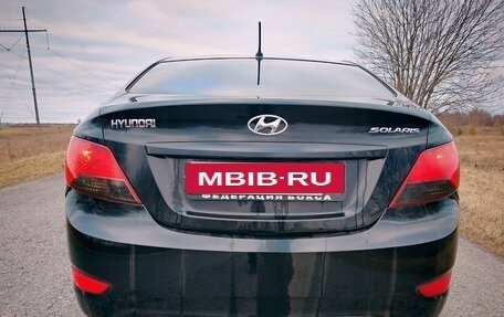 Hyundai Solaris II рестайлинг, 2014 год, 900 000 рублей, 10 фотография