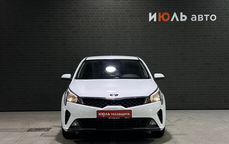 KIA Rio IV, 2021 год, 1 410 000 рублей, 2 фотография