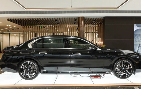 BMW 7 серия, 2023 год, 16 930 200 рублей, 26 фотография