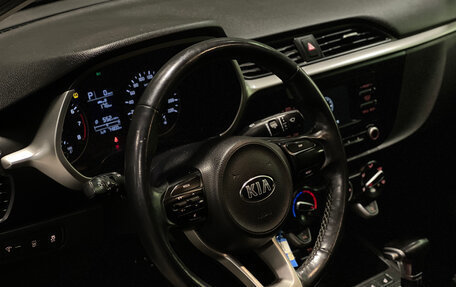 KIA Rio IV, 2021 год, 1 410 000 рублей, 10 фотография