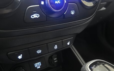 Hyundai Solaris II рестайлинг, 2019 год, 1 049 000 рублей, 15 фотография