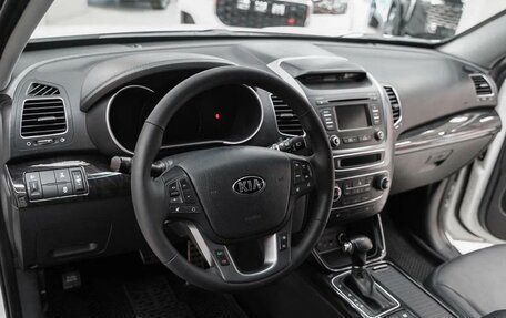 KIA Sorento II рестайлинг, 2014 год, 1 599 000 рублей, 9 фотография