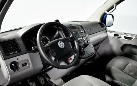 Volkswagen Multivan T5, 2004 год, 1 099 000 рублей, 9 фотография