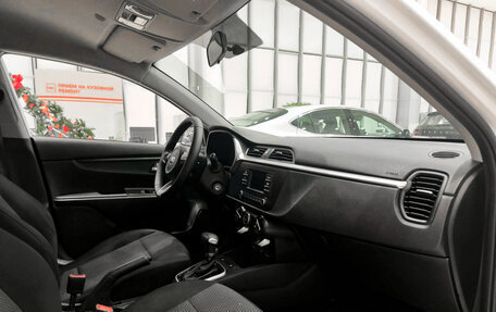 KIA Rio IV, 2020 год, 1 499 000 рублей, 20 фотография