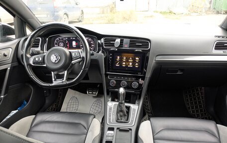 Volkswagen Golf VII, 2019 год, 2 100 000 рублей, 11 фотография