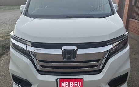 Honda Stepwgn IV, 2020 год, 2 490 000 рублей, 1 фотография