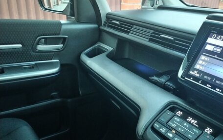 Honda Stepwgn IV, 2020 год, 2 490 000 рублей, 8 фотография