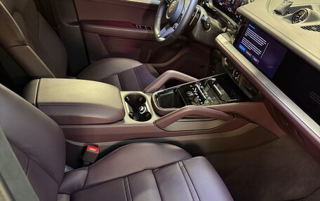 Porsche Cayenne III, 2024 год, 17 700 000 рублей, 7 фотография