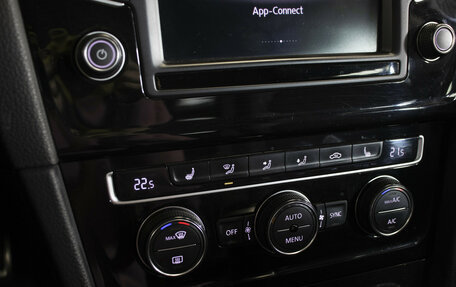 Volkswagen Golf VII, 2016 год, 1 458 000 рублей, 19 фотография