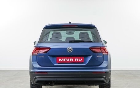 Volkswagen Tiguan II, 2018 год, 2 784 818 рублей, 4 фотография