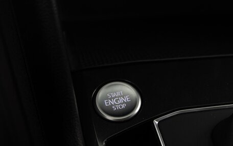 Volkswagen Tiguan II, 2018 год, 2 784 818 рублей, 18 фотография