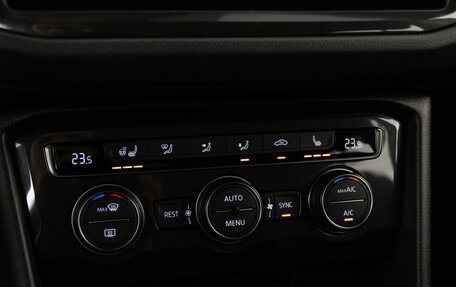 Volkswagen Tiguan II, 2018 год, 2 784 818 рублей, 16 фотография