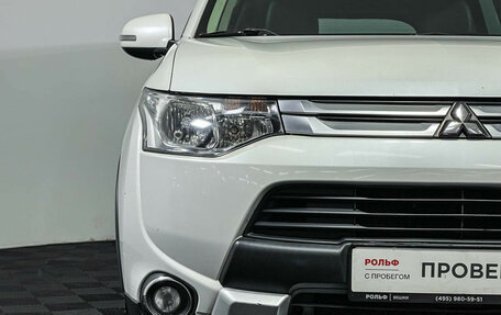 Mitsubishi Outlander III рестайлинг 3, 2014 год, 1 397 000 рублей, 16 фотография