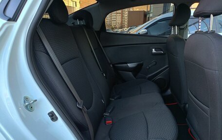 KIA Rio III рестайлинг, 2015 год, 1 089 700 рублей, 9 фотография