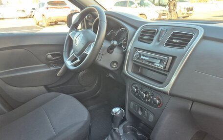 Renault Logan II, 2020 год, 950 000 рублей, 34 фотография