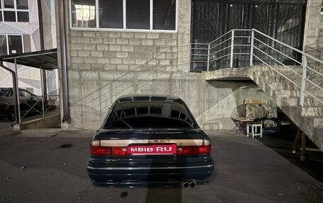 Mitsubishi Galant VIII, 1991 год, 550 000 рублей, 4 фотография