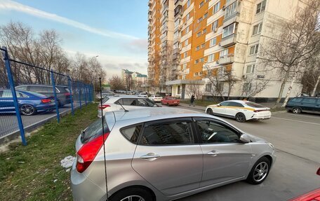 Hyundai Solaris II рестайлинг, 2011 год, 970 000 рублей, 7 фотография