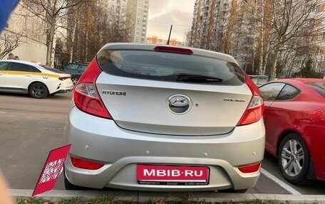 Hyundai Solaris II рестайлинг, 2011 год, 970 000 рублей, 5 фотография