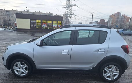 Renault Sandero II рестайлинг, 2017 год, 1 250 000 рублей, 3 фотография