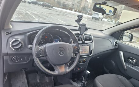 Renault Sandero II рестайлинг, 2017 год, 1 250 000 рублей, 18 фотография