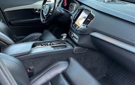 Volvo XC90 II рестайлинг, 2015 год, 3 050 000 рублей, 19 фотография