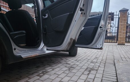 Renault Sandero I, 2013 год, 685 000 рублей, 3 фотография