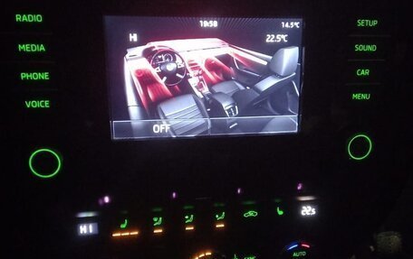 Skoda Octavia, 2015 год, 950 000 рублей, 9 фотография