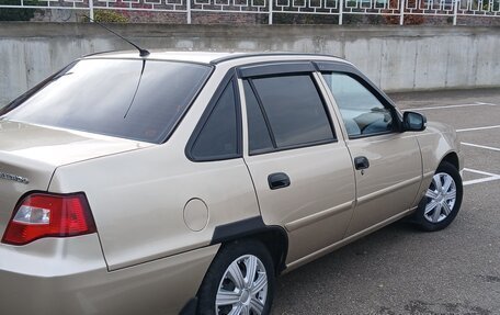 Daewoo Nexia I рестайлинг, 2012 год, 350 000 рублей, 4 фотография