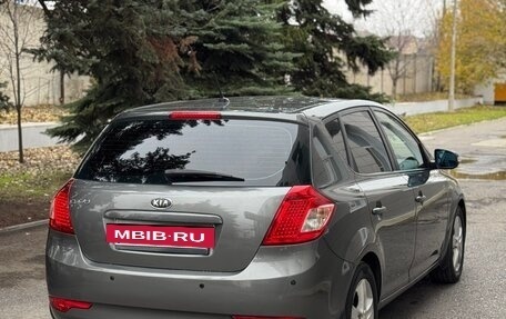 KIA cee'd I рестайлинг, 2010 год, 880 000 рублей, 6 фотография
