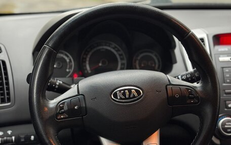 KIA cee'd I рестайлинг, 2010 год, 880 000 рублей, 15 фотография