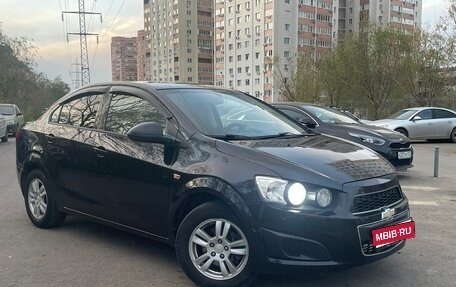 Chevrolet Aveo III, 2013 год, 690 000 рублей, 1 фотография