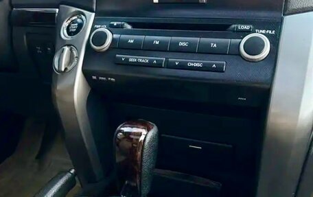 Toyota Land Cruiser 200, 2008 год, 2 400 000 рублей, 6 фотография