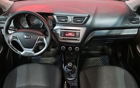 KIA Rio III рестайлинг, 2015 год, 1 035 000 рублей, 9 фотография