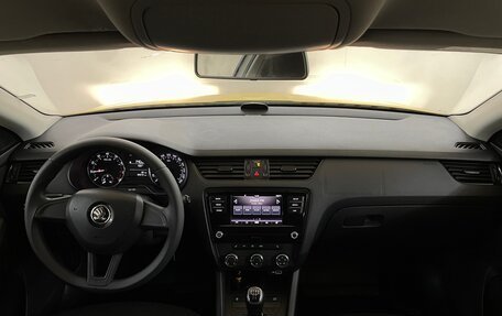 Skoda Octavia, 2017 год, 1 050 000 рублей, 5 фотография