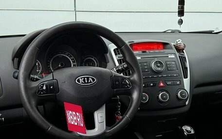 KIA cee'd I рестайлинг, 2010 год, 650 000 рублей, 4 фотография