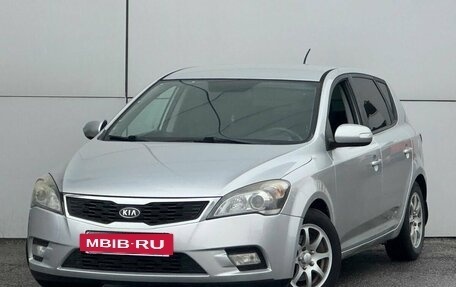 KIA cee'd I рестайлинг, 2010 год, 650 000 рублей, 2 фотография