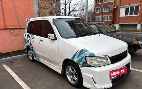 Nissan Cube II, 2001 год, 220 000 рублей, 2 фотография
