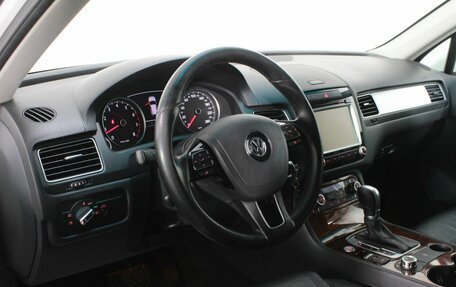 Volkswagen Touareg III, 2014 год, 1 690 000 рублей, 9 фотография