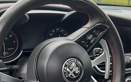 Alfa Romeo Giulia II, 2022 год, 3 050 000 рублей, 8 фотография