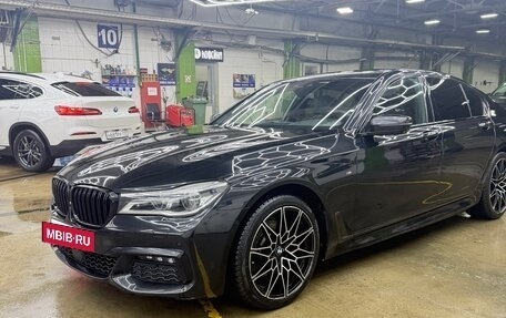 BMW 7 серия, 2017 год, 4 200 000 рублей, 2 фотография