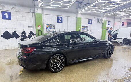 BMW 7 серия, 2017 год, 4 200 000 рублей, 6 фотография