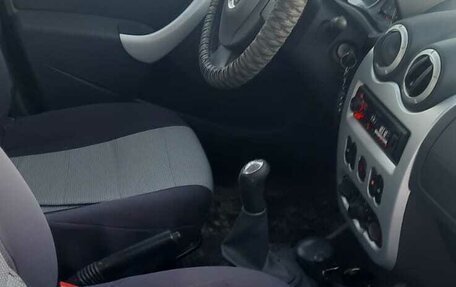 Renault Sandero I, 2013 год, 600 000 рублей, 3 фотография