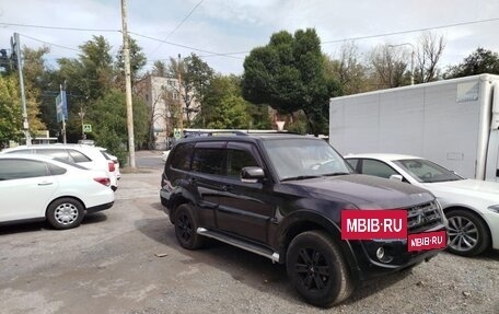 Mitsubishi Pajero IV, 2011 год, 1 550 000 рублей, 2 фотография