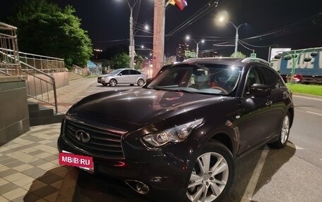 Infiniti FX II, 2013 год, 1 700 000 рублей, 4 фотография