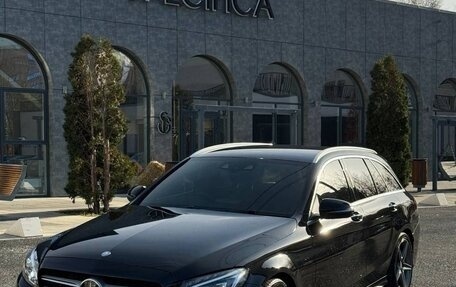 Mercedes-Benz C-Класс, 2016 год, 2 400 000 рублей, 1 фотография