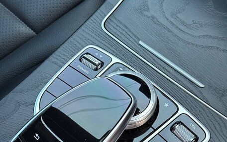 Mercedes-Benz C-Класс, 2016 год, 2 400 000 рублей, 29 фотография